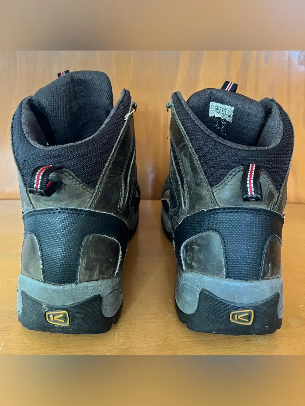 Keen Revel Dark Shadow Chili 200g Insulated Winter Hiking Boot Waterproof - 12